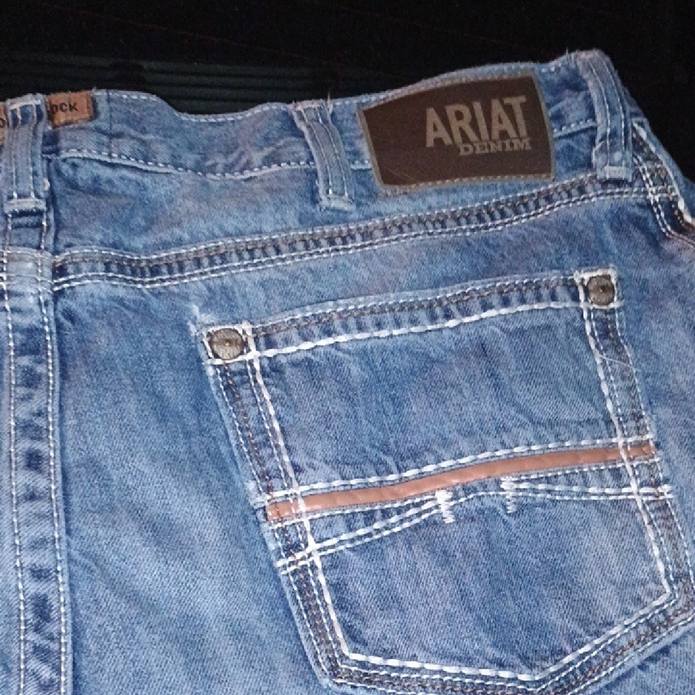 Ariat Men's Light Blue Bootcut Jeans